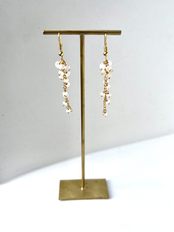 Goldfilled moonstone chain earrings